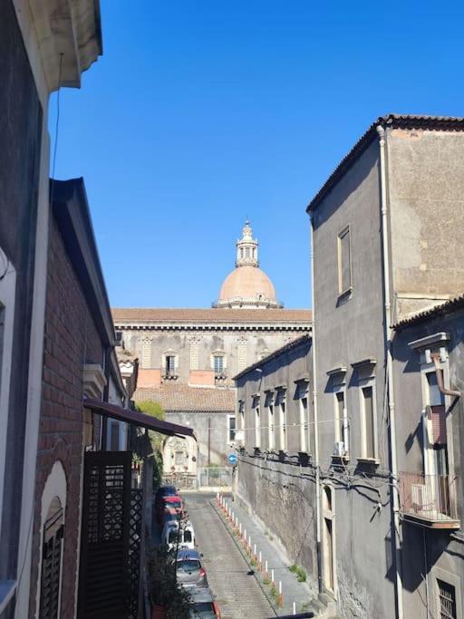 Bibihome Catania Appartamento In Centro Storico Экстерьер фото